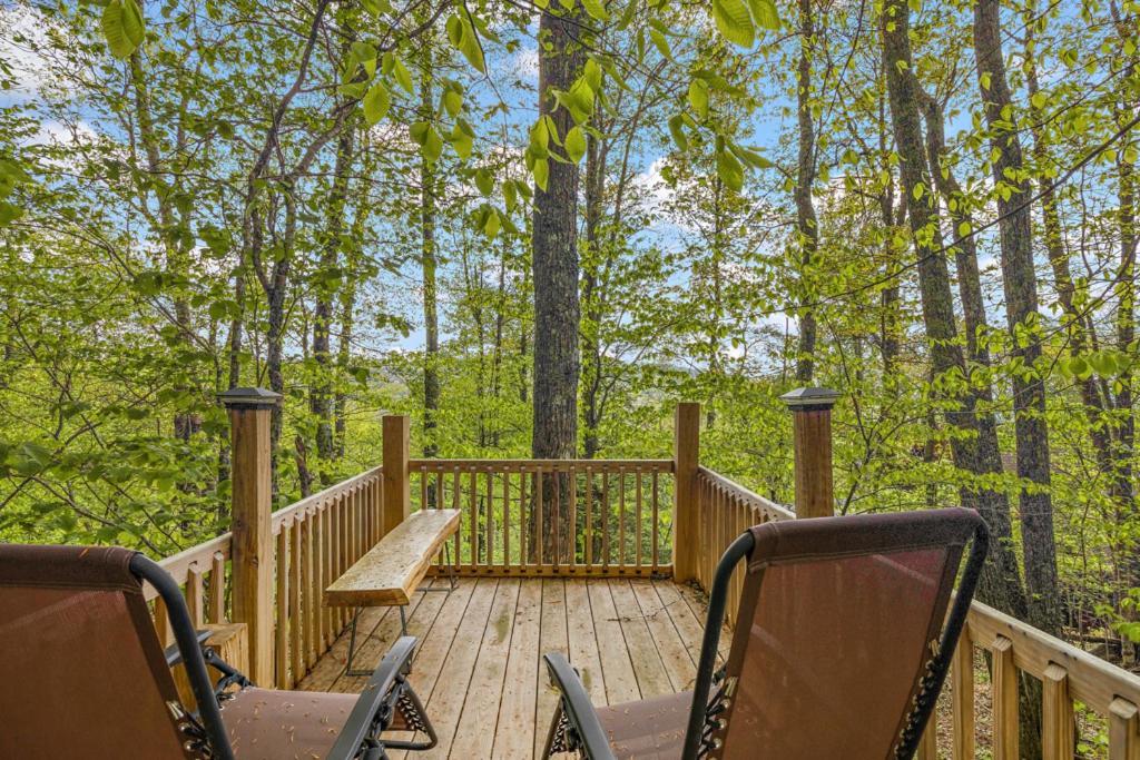 Lucky Bear Cabin Banner Elk Ngoại thất bức ảnh